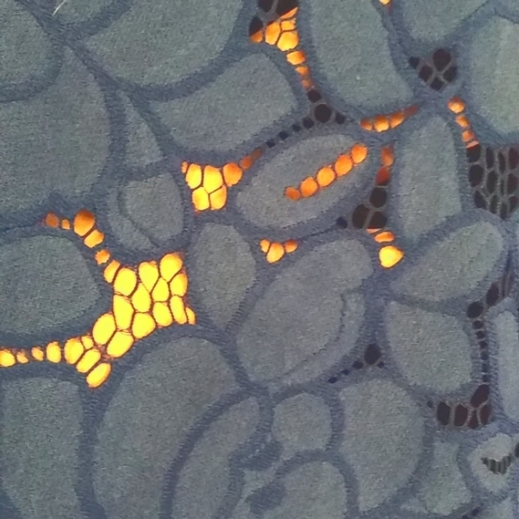 NWT Monteau gorgeous TOP, L - Picture 3 of 4